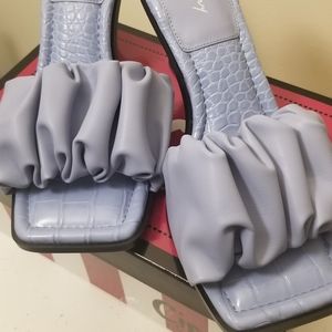 Sam Edelman Ruffle Sandals Size 11